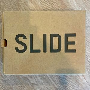 AUTHENTIC YZY SLIDE BOX